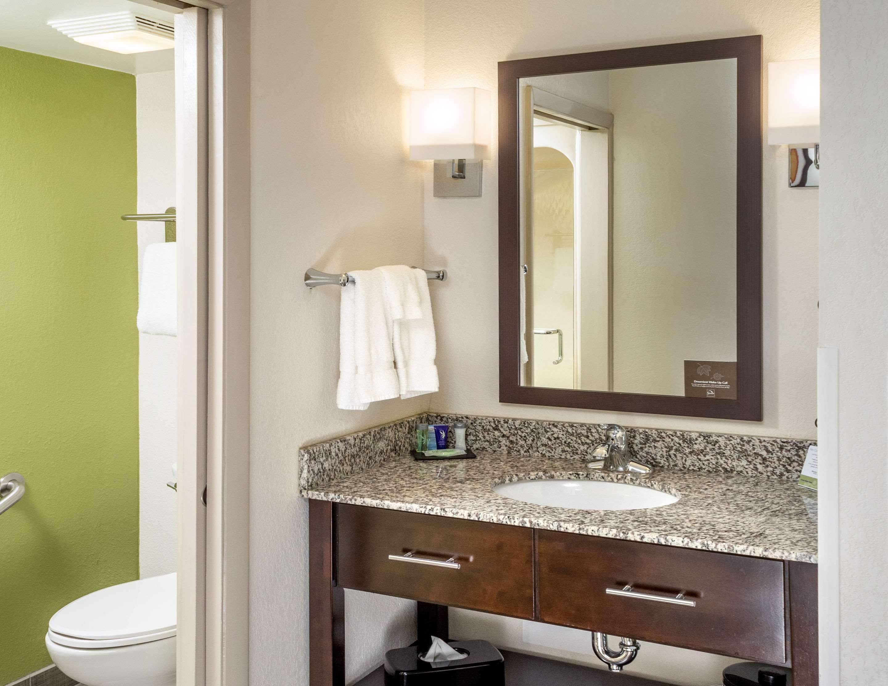 Sleep Inn & Suites Cross Lanes - South Charleston Екстериор снимка