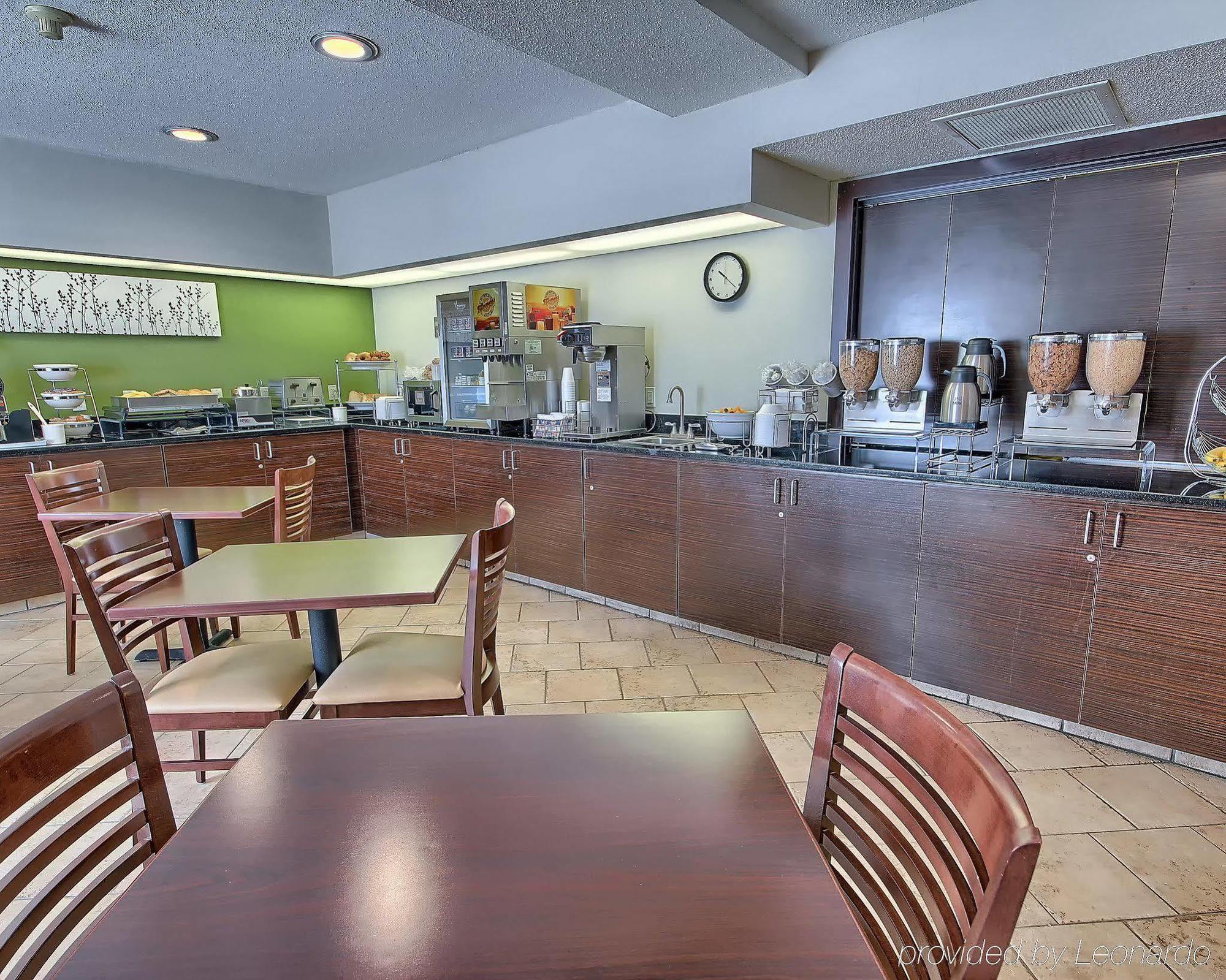 Sleep Inn & Suites Cross Lanes - South Charleston Екстериор снимка